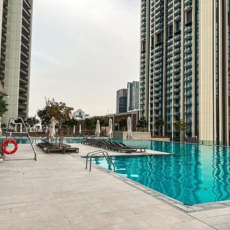 Stunning Burj View Dubai Mall Access Infinity Pool Apartment Bagian luar foto