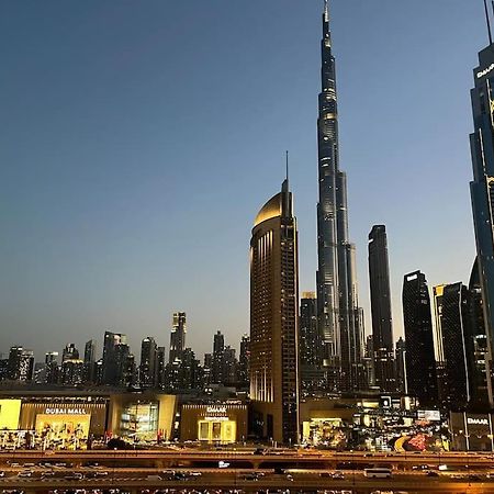 Stunning Burj View Dubai Mall Access Infinity Pool Apartment Bagian luar foto