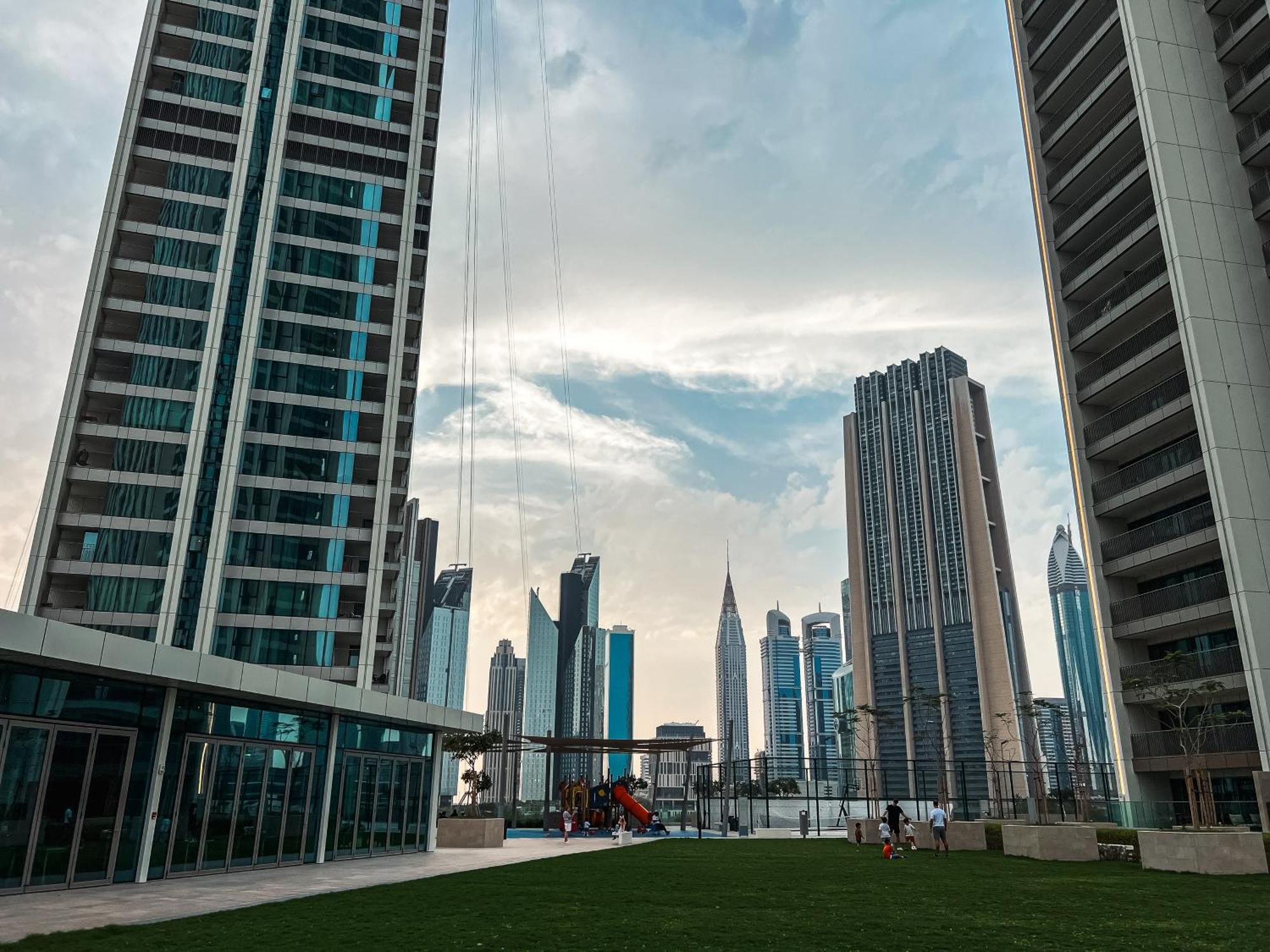 Stunning Burj View Dubai Mall Access Infinity Pool Apartment Bagian luar foto