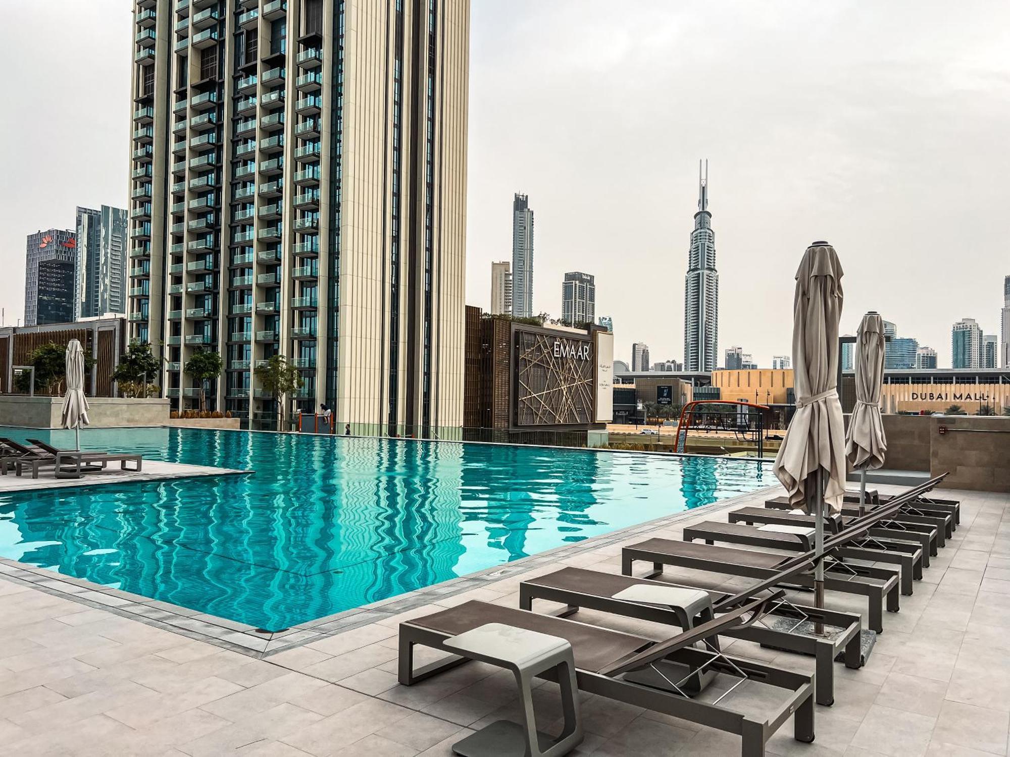 Stunning Burj View Dubai Mall Access Infinity Pool Apartment Bagian luar foto